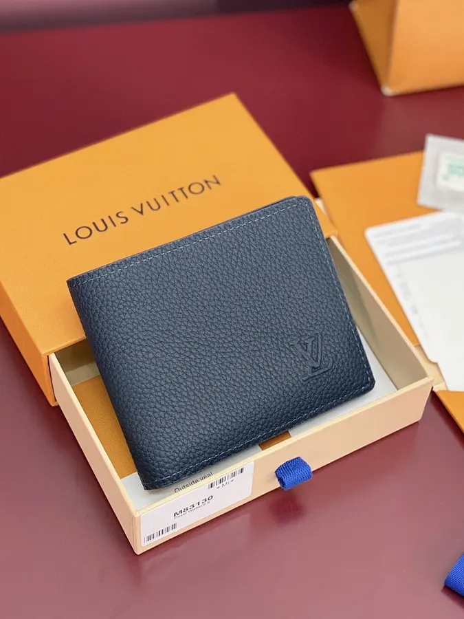 ルイ・ヴィトン(LOUIS VUITTON) メンズ コンパクト財布 レザー|新品 038D9951の商品画像