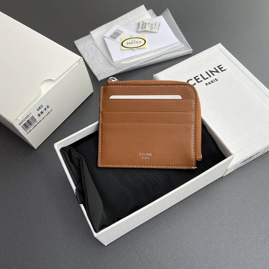 セリーヌ(CELINE) ビジネスカードケース コンパクト 男女兼用|新品 046BCBF8の商品画像