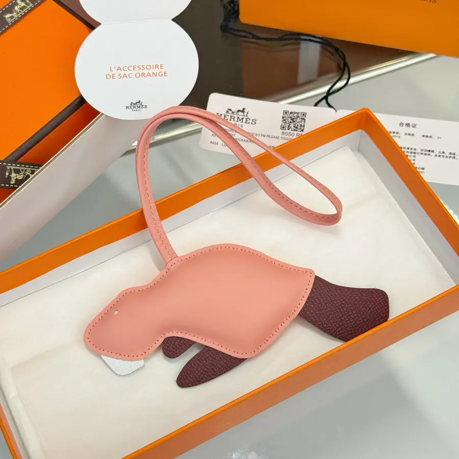 HERMÈS エルメス（HERMÈS） キーホルダー メタル レディース｜新品 05E5D669