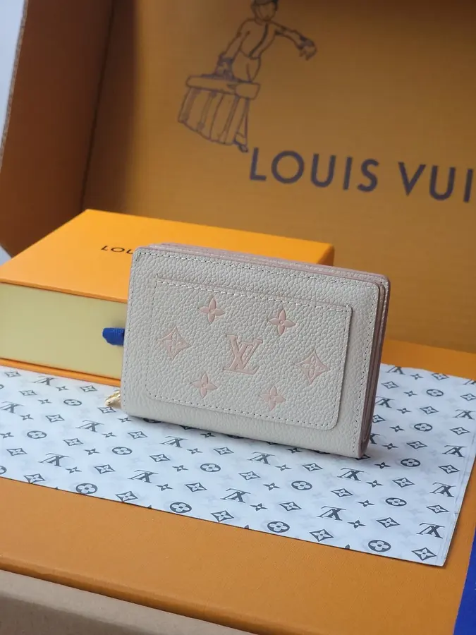 ルイ・ヴィトン（LOUIS VUITTON） ミニ財布 コンパクト レディース｜新品 0A39E21A