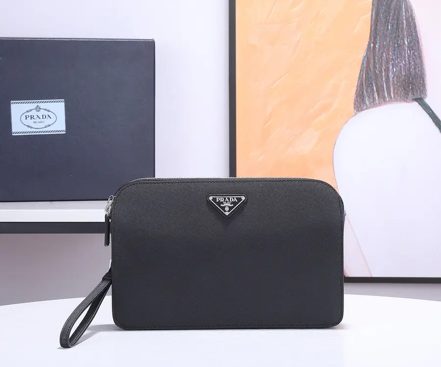プラダ（PRADA） クラッチバッグ 手持ちタイプ メンズ｜新品 0B22D627の商品画像