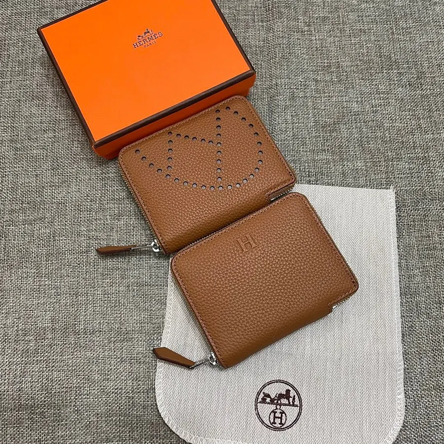 エルメス（HERMÈS） レディース コンパクト財布 レザー｜新品 0B3319A4