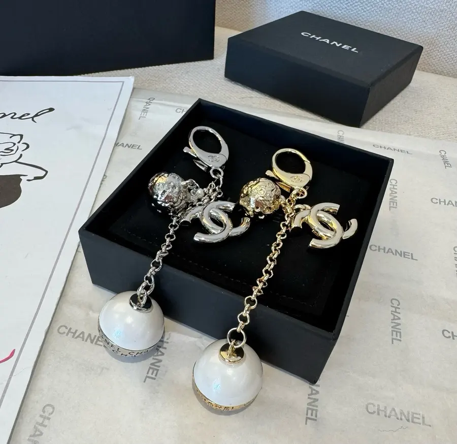 シャネル(CHANEL) レディース キーホルダー メタル|新品 0BF4F713の商品画像