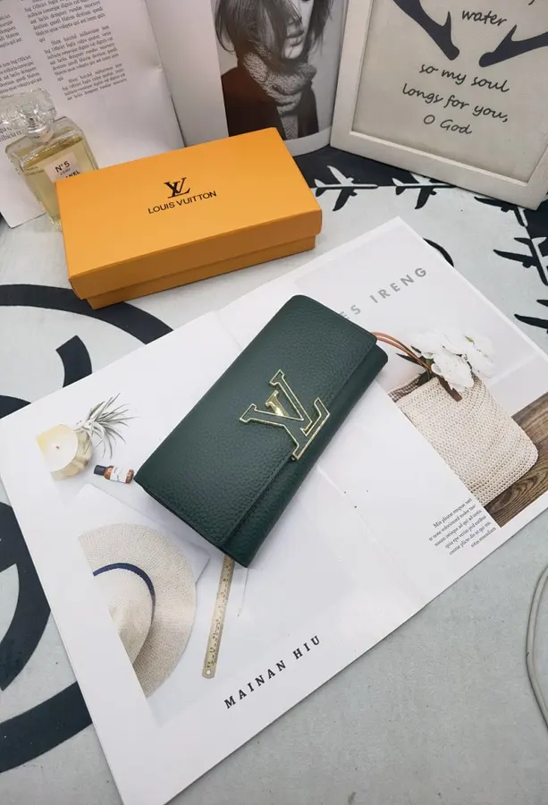 ルイ・ヴィトン（LOUIS VUITTON） ロングウォレット ロングタイプ レディース｜新品 0CAA2085