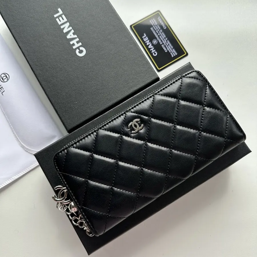 シャネル（CHANEL） 長財布 レザー レディース｜新品 0D382B59