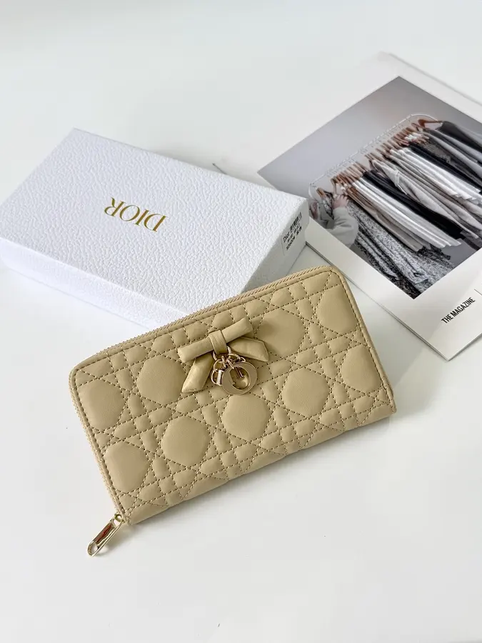 ディオール（DIOR） ロングウォレット 新品 レディース レザー｜0F0E5A43