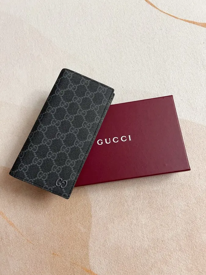 GUCCI グッチ（GUCCI） ロングウォレット 新品 メンズ 収納しやすい｜0FE98C75