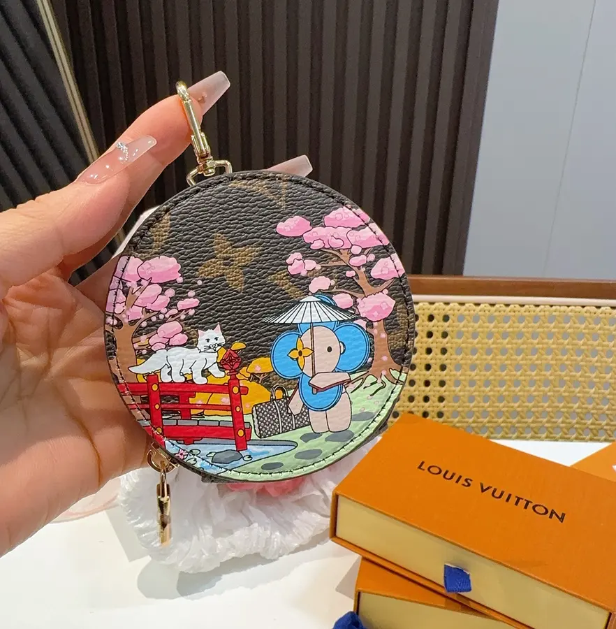 ルイ・ヴィトン(LOUIS VUITTON) キーケース 新品 男女兼用 コンパクト|11953D2Dの商品画像