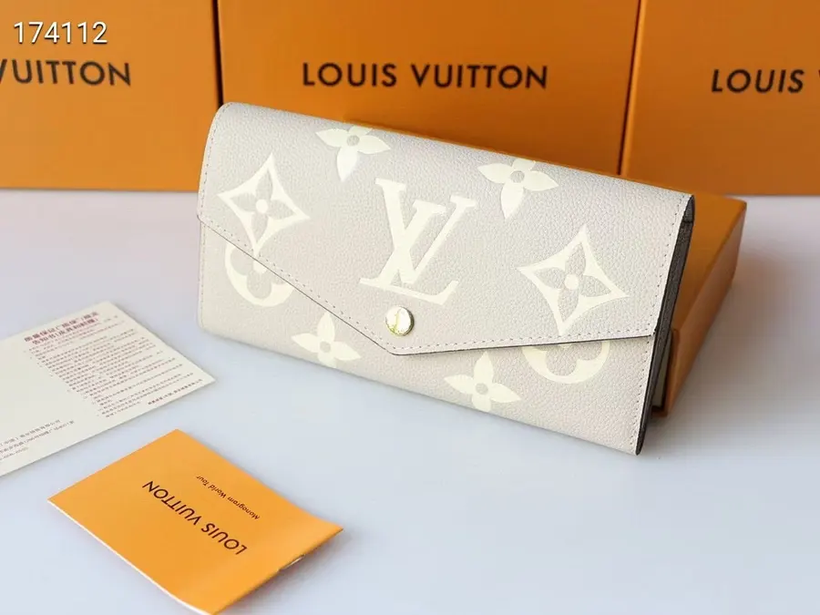 ルイ・ヴィトン（LOUIS VUITTON） ロングウォレット ロングタイプ レディース｜新品 14C8B33B