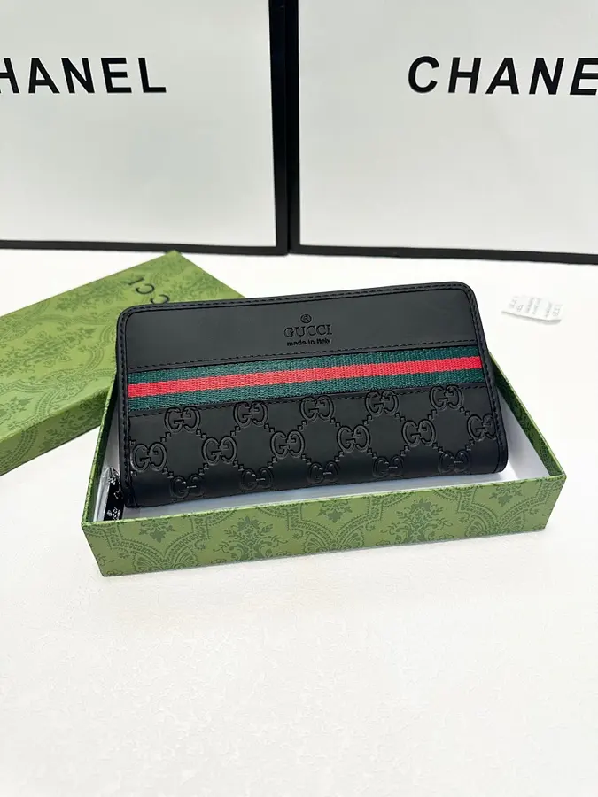 グッチ（GUCCI） メンズ ロングウォレット 収納しやすい｜新品 14E23779
