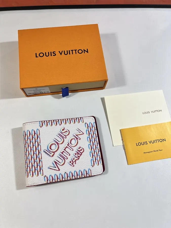ルイ・ヴィトン（LOUIS VUITTON） コンパクト ミニ財布 レディース｜新品 162D3F4F