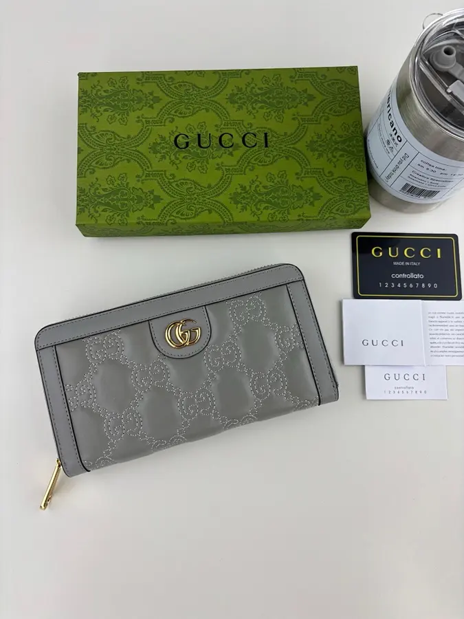 グッチ（GUCCI） 長財布 新品 レディース 収納しやすい｜188EF367