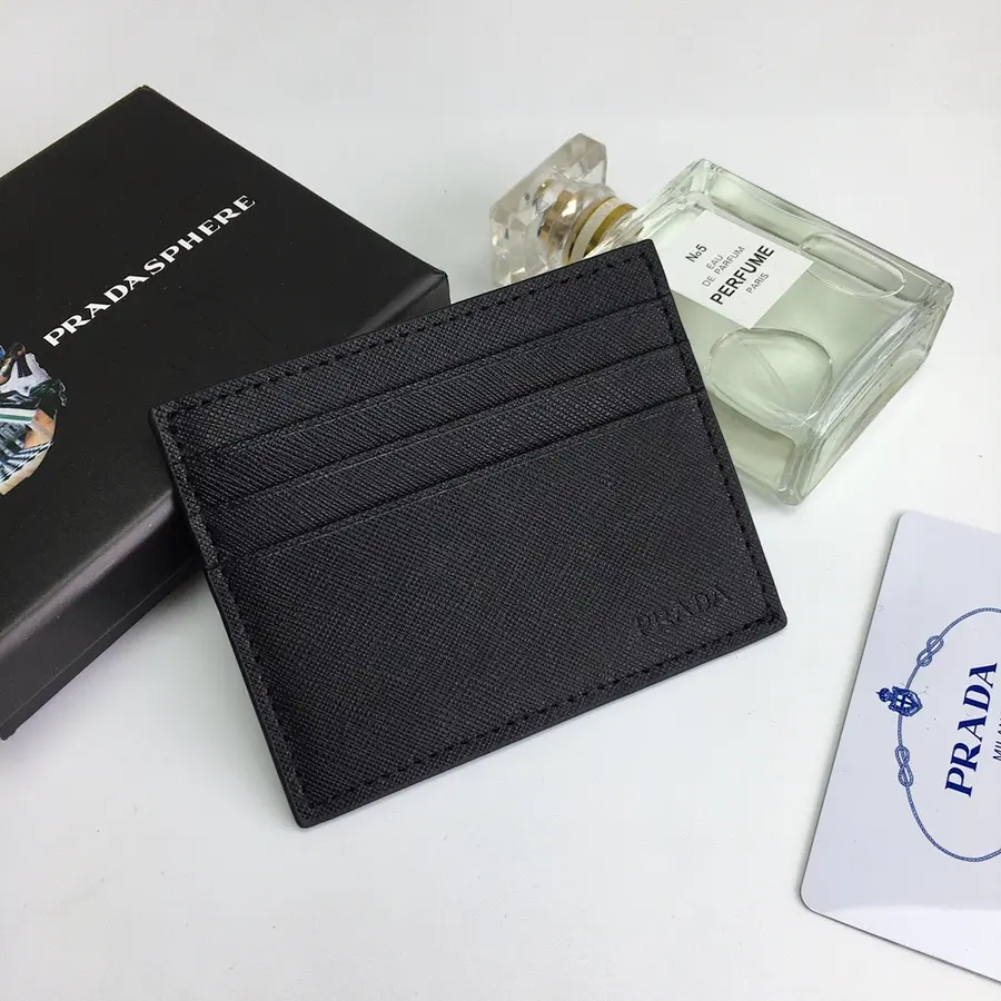 プラダ（PRADA） メンズ カードケース スリム｜新品 191BAA10