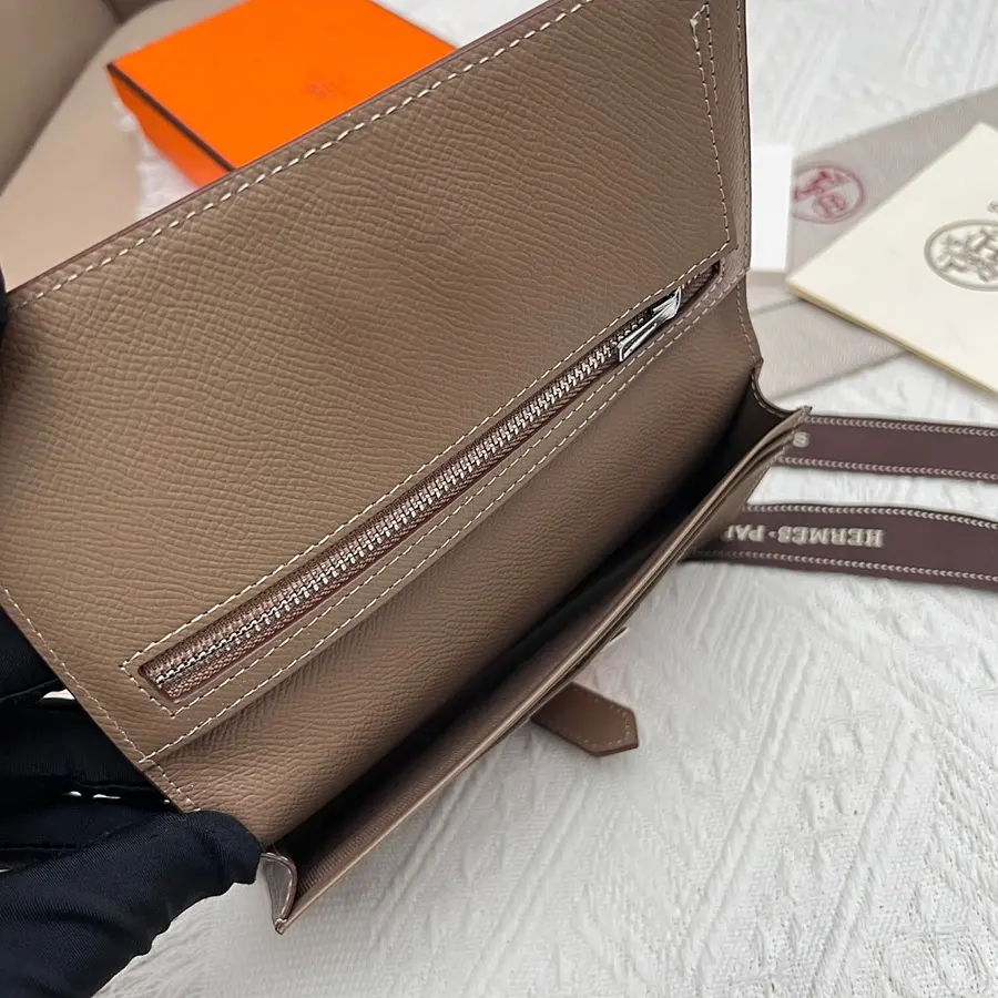 HERMÈS エルメス（HERMÈS） 長財布 新品 レディース レザー｜1A0661CD