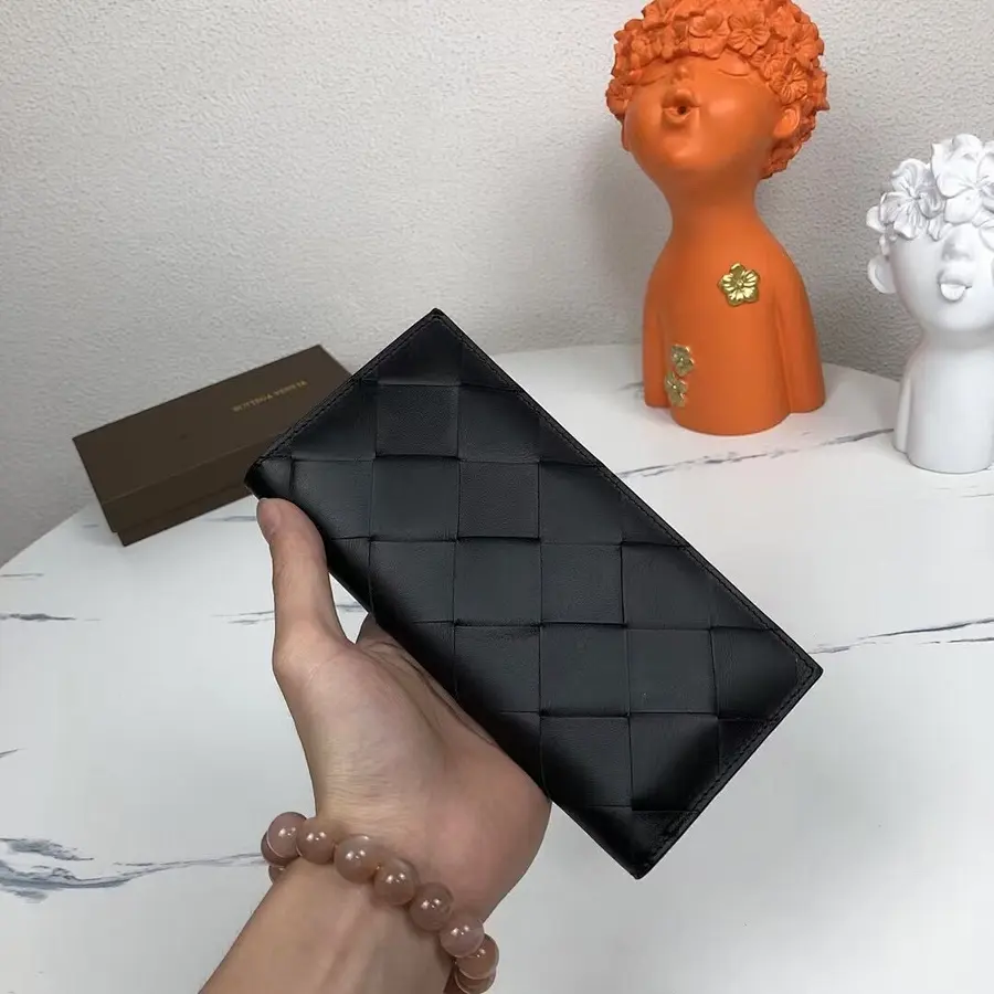 ボッテガ・ヴェネタ（BOTTEGA VENETA） ロングウォレット 新品 メンズ 収納しやすい｜1B8E0359