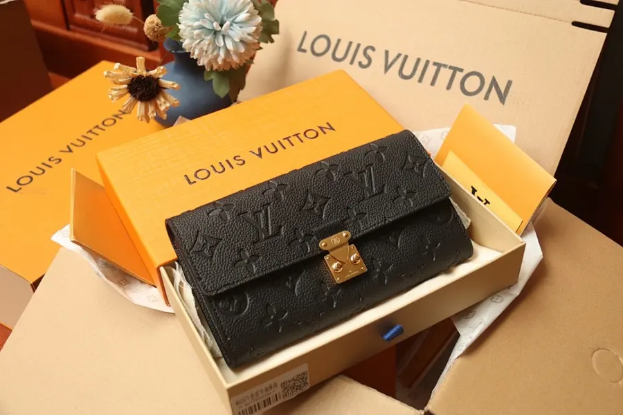 ルイ・ヴィトン(LOUIS VUITTON) ロングウォレット ロングタイプ レディース|新品 1DC84468の商品画像