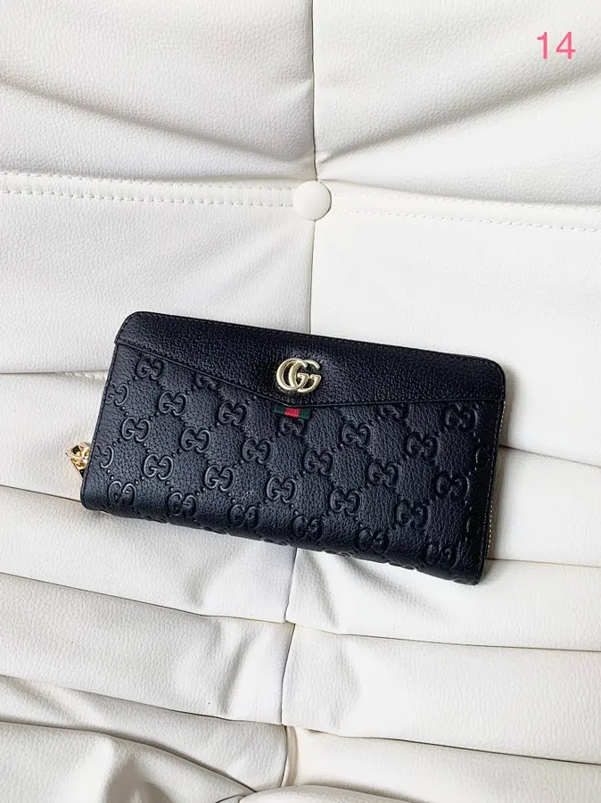 グッチ（GUCCI） メンズ ロングウォレット 収納しやすい｜新品 1FD70B50