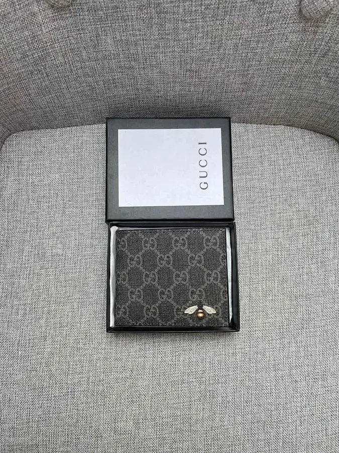 グッチ（GUCCI） メンズ ミニ財布 コンパクト｜新品 1FEDB7FE