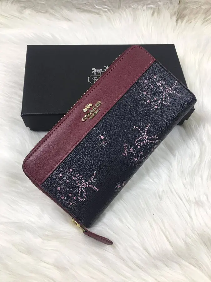 コーチ（COACH） デイリー向け ウォレット レディース｜新品 221EAC56