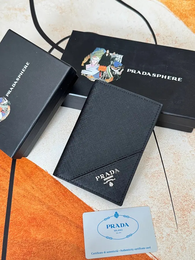 プラダ(PRADA) カードケース コンパクト 男女兼用|新品 2322BFD1の商品画像