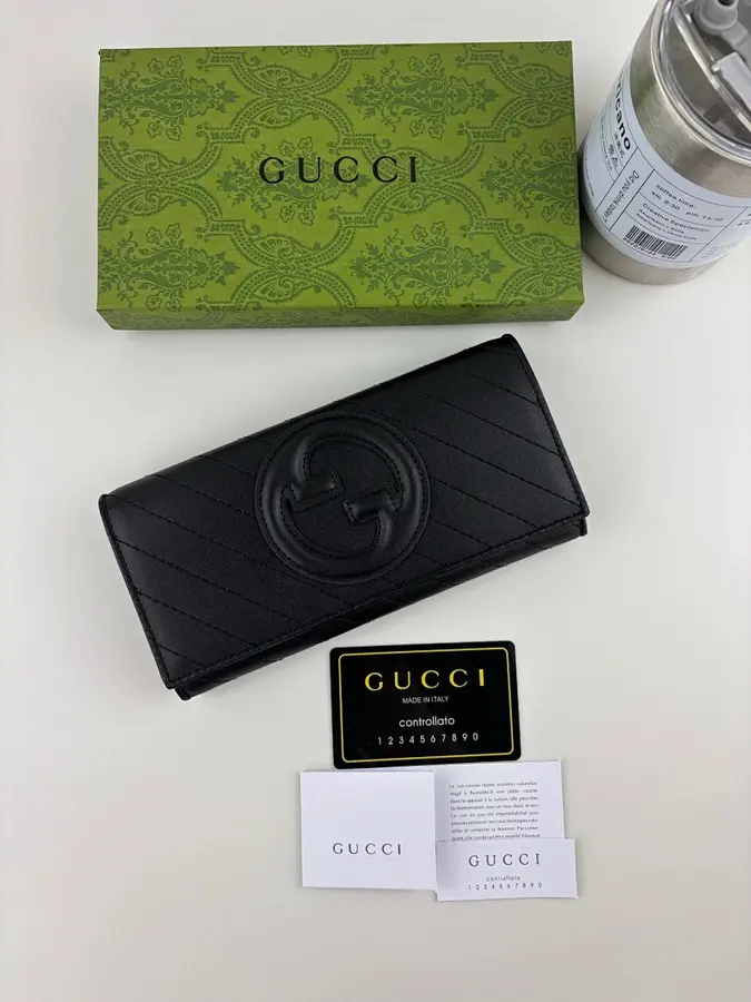 グッチ（GUCCI） レザー ロングウォレット レディース｜新品 24E1E071