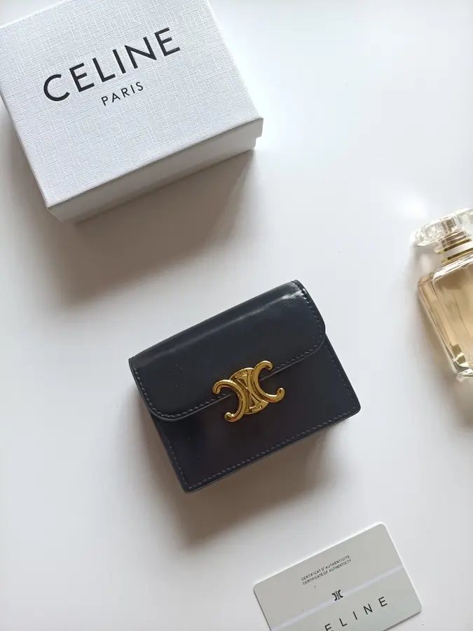 CELINE セリーヌ（CELINE） カードケース 新品 レディース スリム｜27ED416B