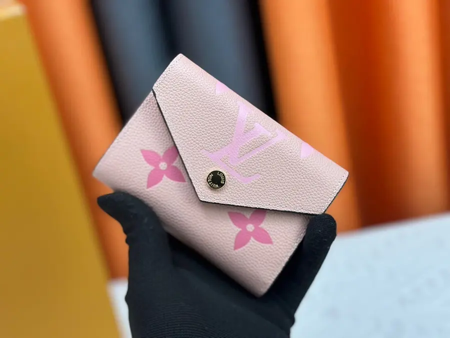 ルイ・ヴィトン（LOUIS VUITTON） コンパクト財布 コンパクト レディース｜新品 28F14719