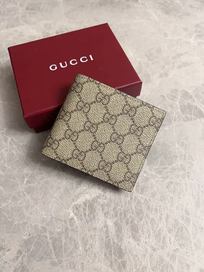 グッチ（GUCCI） コンパクト財布 新品 レディース コンパクト｜2AE0BFA0