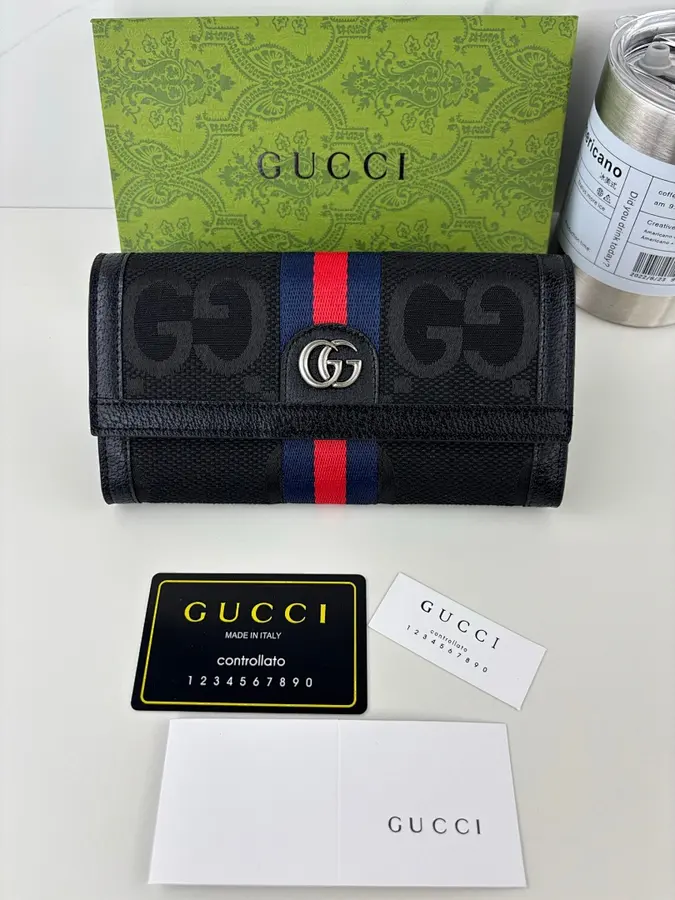 グッチ(GUCCI) ロングウォレット ロングタイプ レディース|新品 2B4E4D04の商品画像