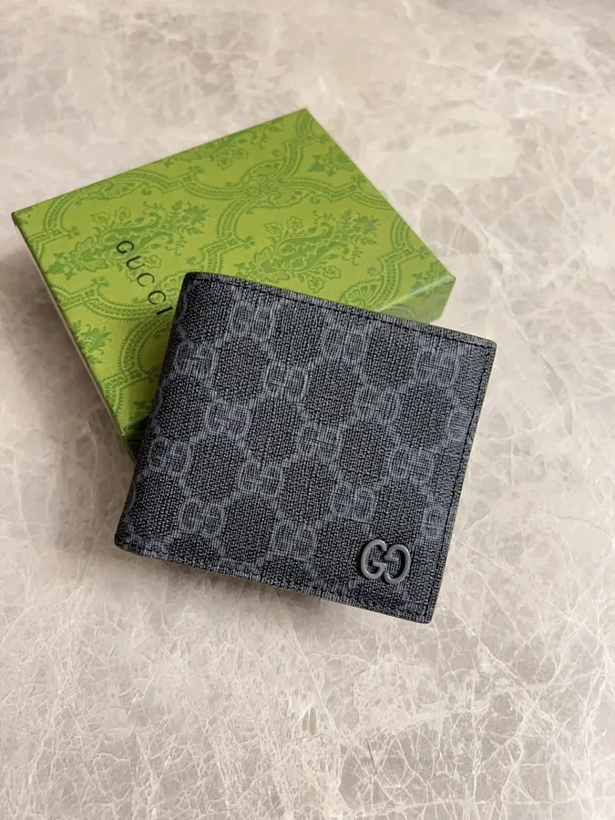 グッチ(GUCCI) ミニ財布 新品 レディース コンパクト|2CAB4E08の商品画像