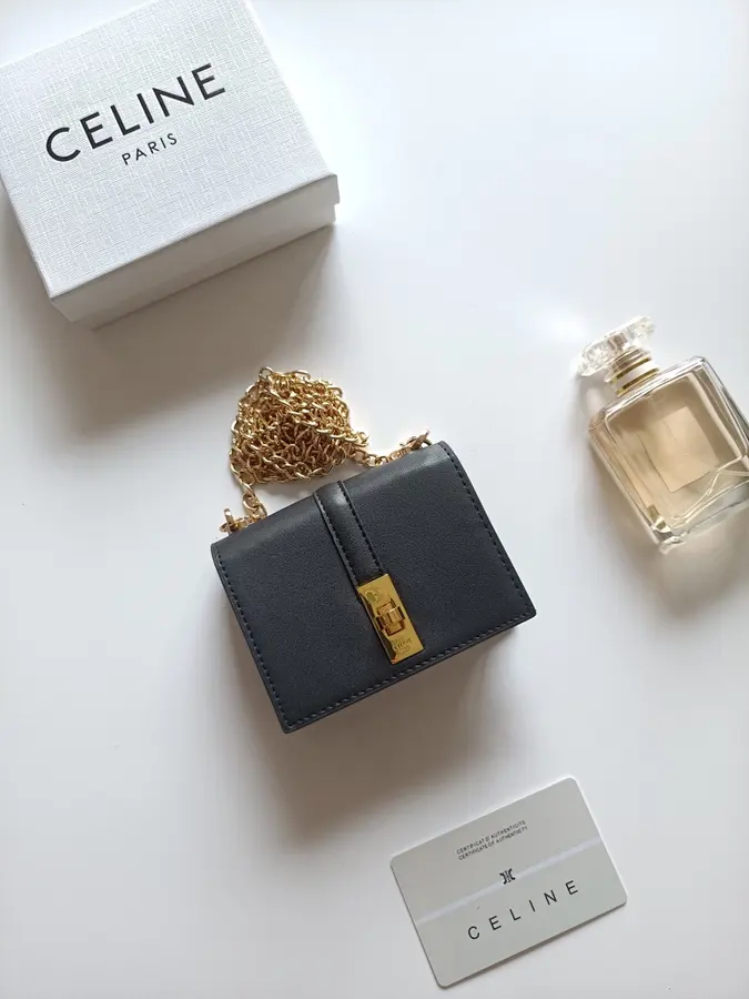 CELINE セリーヌ（CELINE） カードホルダー スリム レディース｜新品 2D2AA9D9