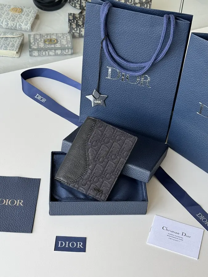 DIOR ディオール（DIOR） パスポートホルダー トラベル向け レディース｜新品 2DBBA317