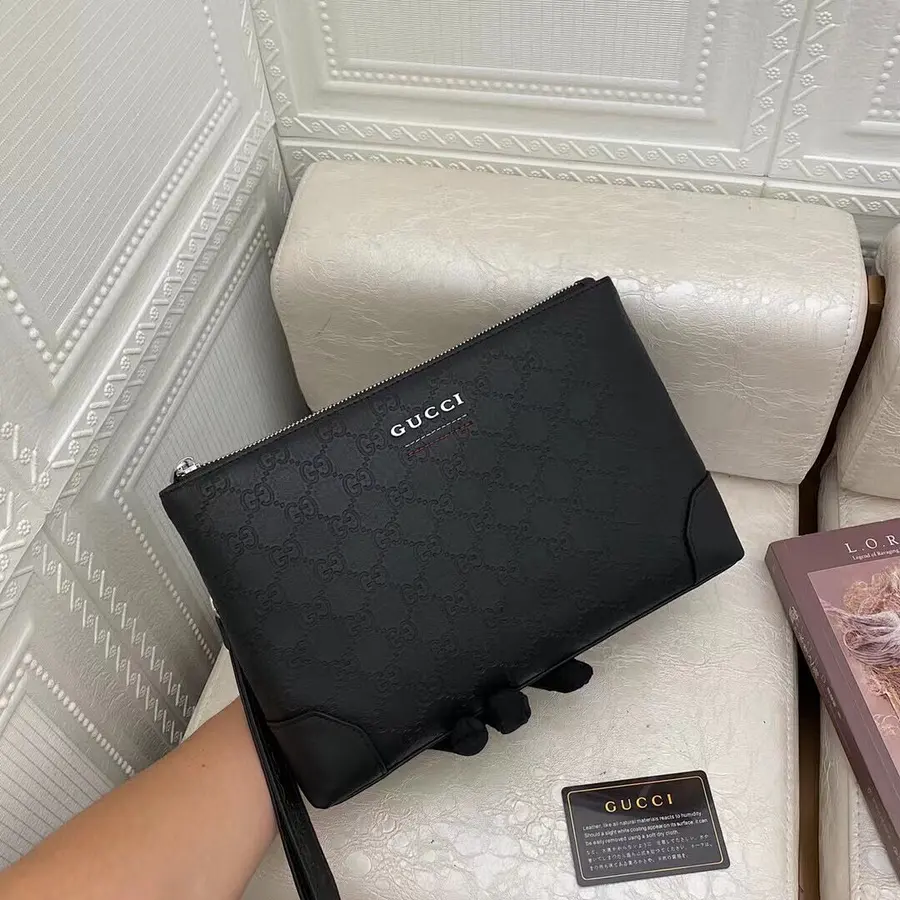 グッチ(GUCCI) クラッチバッグ 新品 メンズ 手持ちタイプ|2E896C69の商品画像