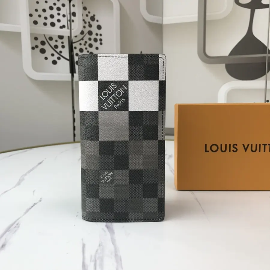 ルイ・ヴィトン(LOUIS VUITTON) デイリー向け ウォレット メンズ|新品 2E968392の商品画像