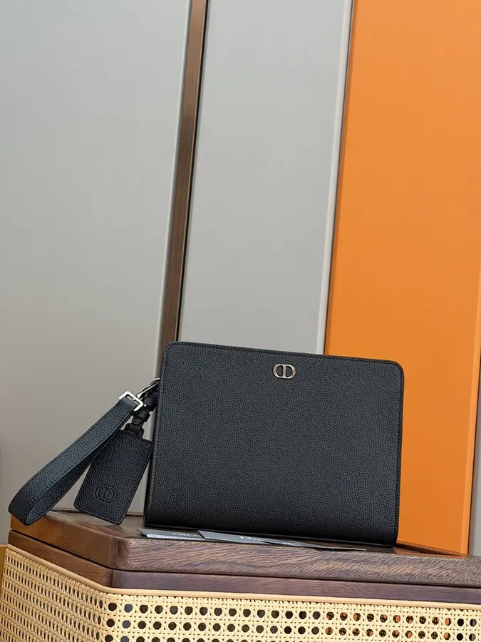 ディオール(DIOR) メンズ クラッチバッグ 手持ちタイプ|新品 2EAA117Cの商品画像