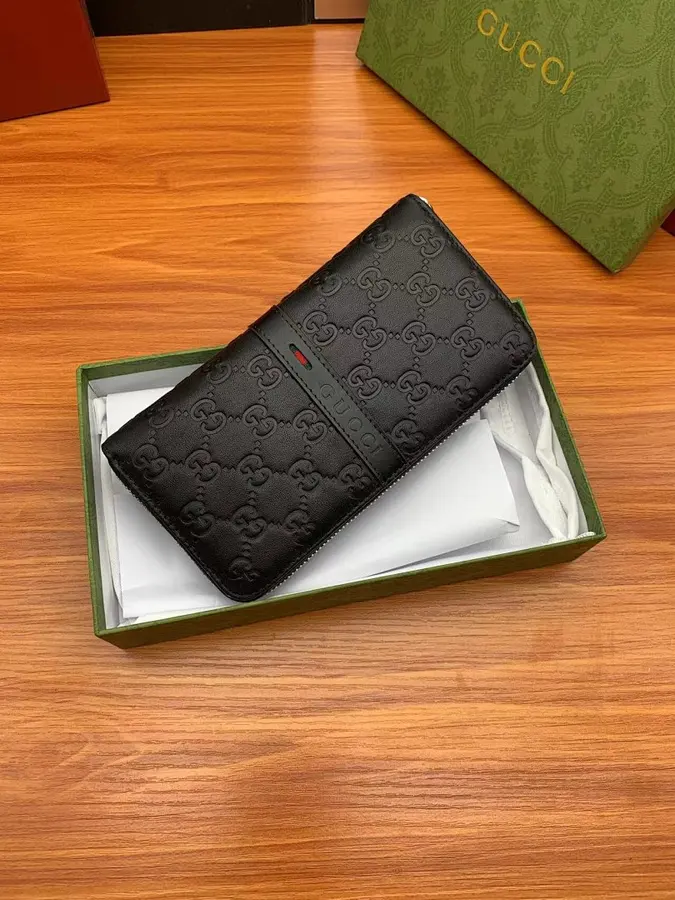 グッチ(GUCCI) メンズ ロングウォレット ロングタイプ|新品 303C3CD1の商品画像