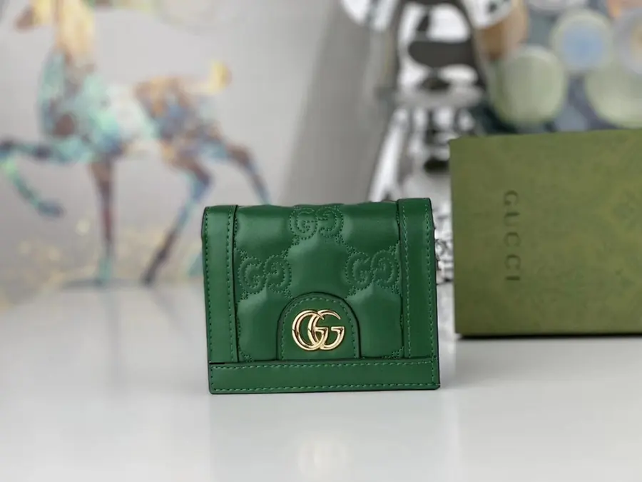 グッチ(GUCCI) レザー カードケース 男女兼用|新品 31D15662の商品画像
