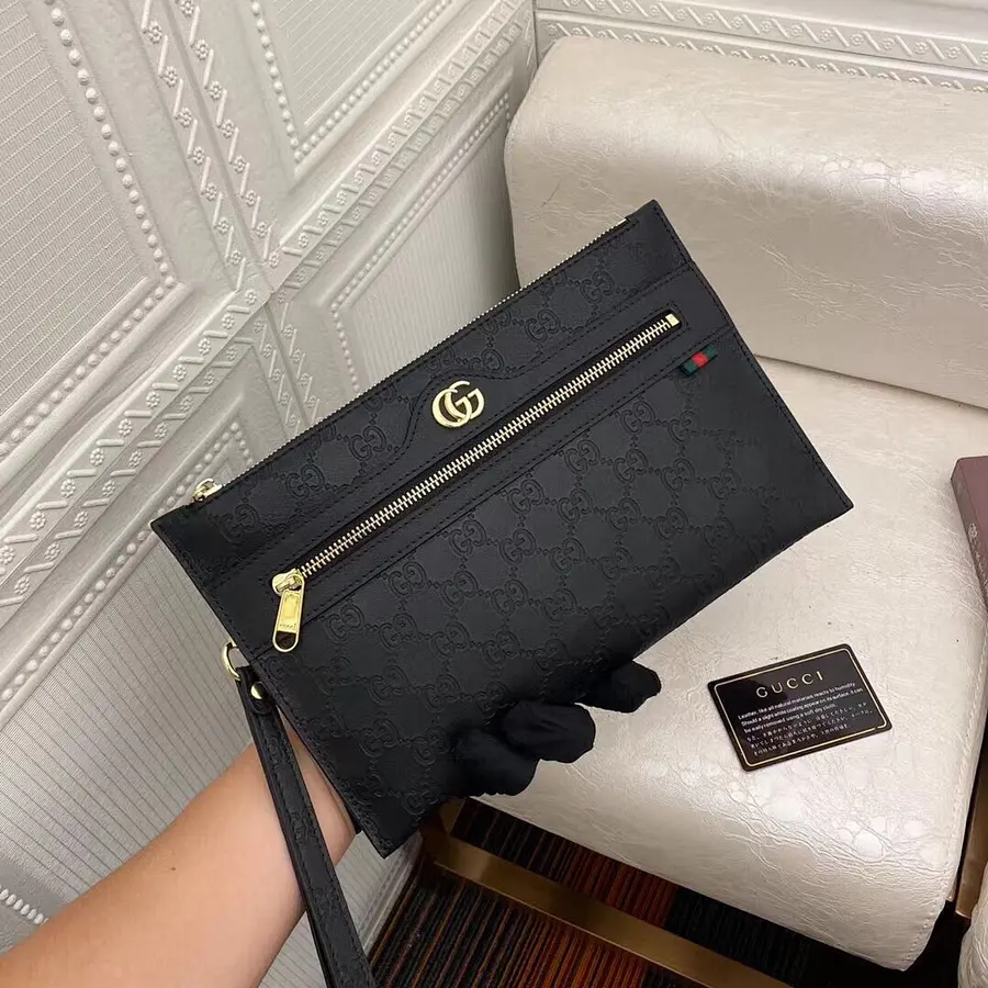 グッチ(GUCCI) メンズ クラッチバッグ レザー|新品 32CCDC3Eの商品画像