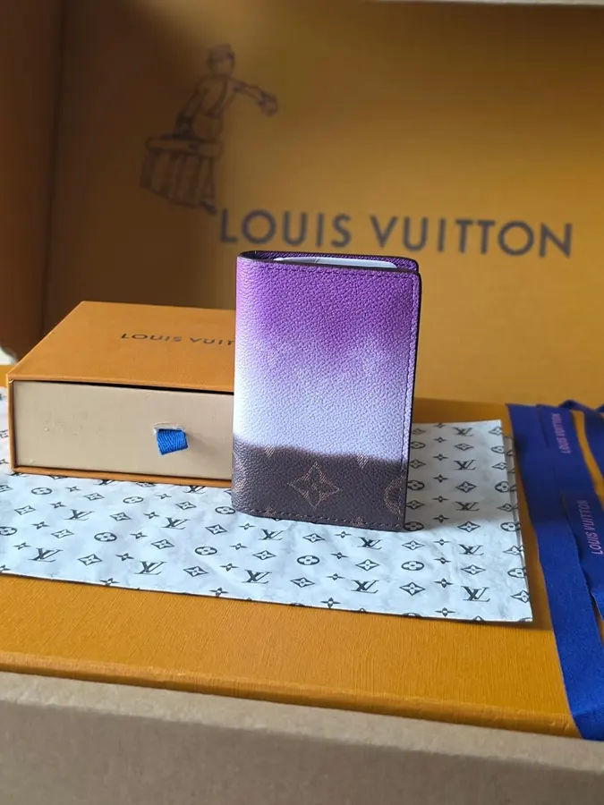 ルイ・ヴィトン（LOUIS VUITTON） コンパクト財布 持ち歩きやすい メンズ｜新品 332F9650