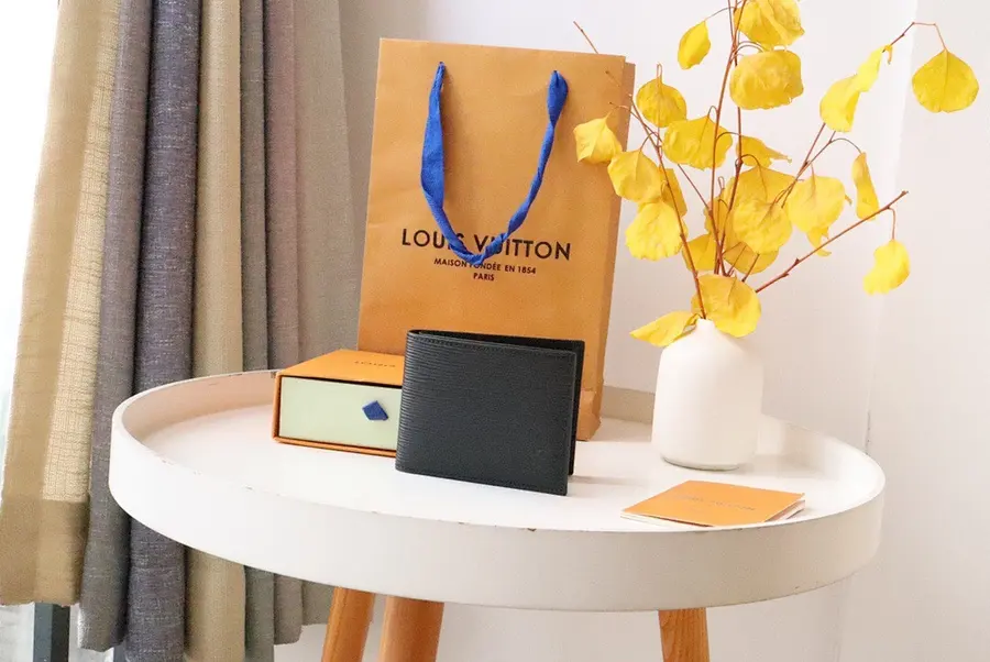 ルイ・ヴィトン（LOUIS VUITTON） メンズ コンパクト財布 コンパクト｜新品 356BE0A9
