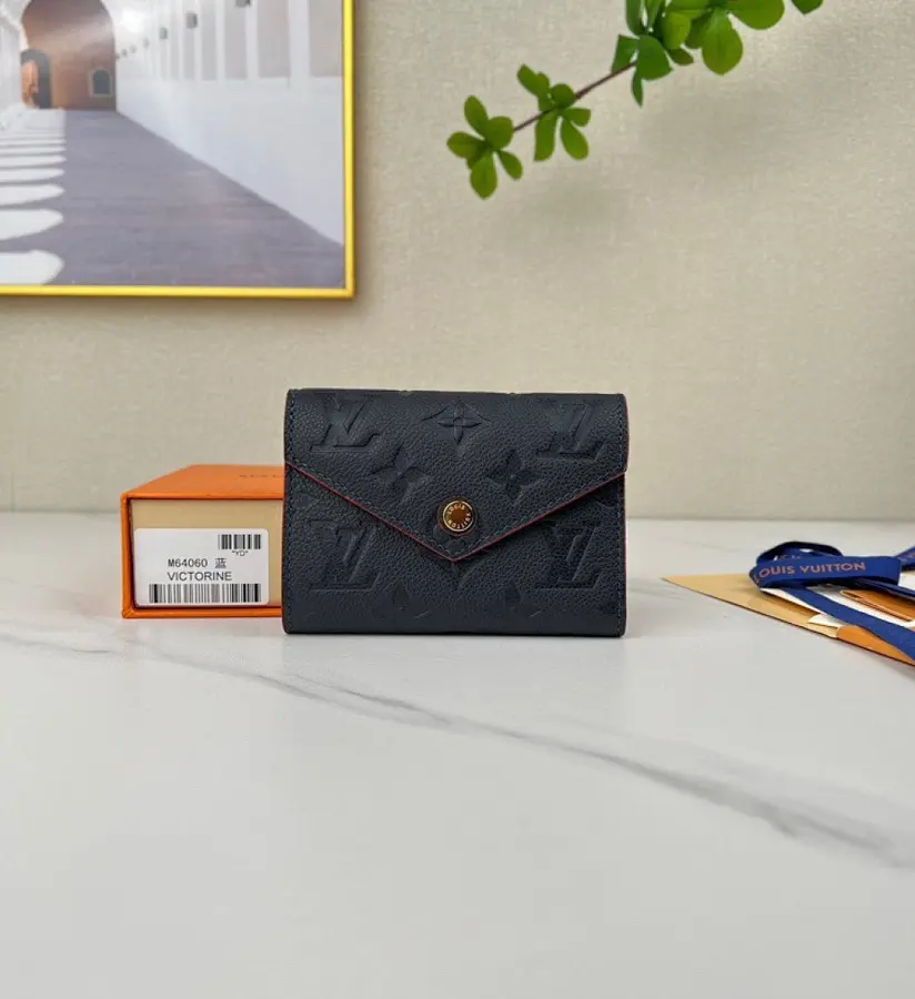 ルイ・ヴィトン(LOUIS VUITTON) コンパクト ミニ財布 レディース|新品 3D869CE9の商品画像