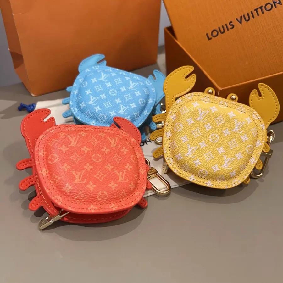 ルイ・ヴィトン（LOUIS VUITTON） キーケース モノグラム 男女兼用｜新品 3EA20791