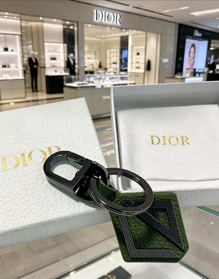 ディオール（DIOR） メタル キーホルダー 男女兼用｜新品 3F6D141A