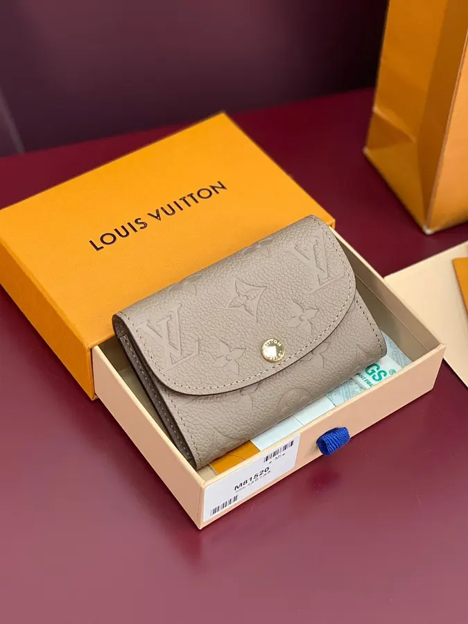 ルイ・ヴィトン（LOUIS VUITTON） コインケース 新品 レディース レザー｜42D95DF8の商品画像