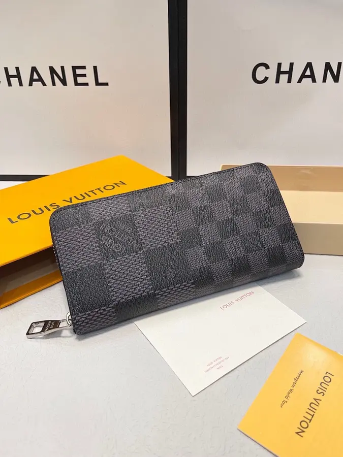 ルイ・ヴィトン（LOUIS VUITTON） レディース 長財布 ロングタイプ｜新品 473F039C