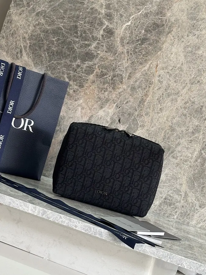 DIOR ディオール（DIOR） メンズ クラッチバッグ レザー｜新品 49E9DECE