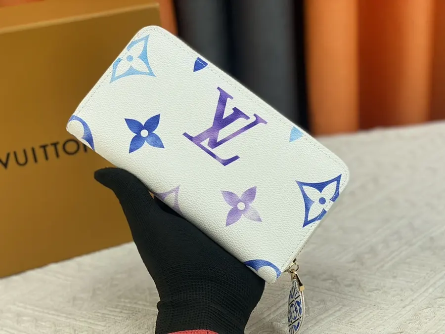 ルイ・ヴィトン（LOUIS VUITTON） 長財布 新品 レディース レザー｜4ED56F58
