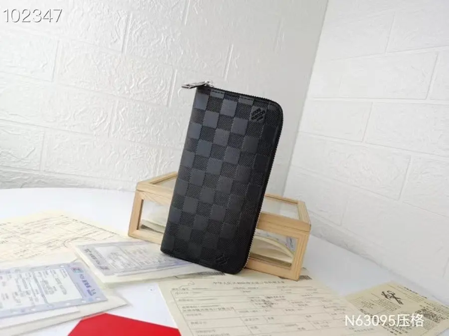 ルイ・ヴィトン（LOUIS VUITTON） デイリー向け ウォレット メンズ｜新品 51DC9D10の商品画像