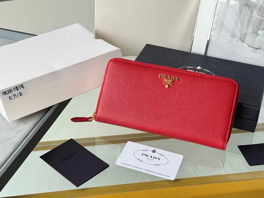 PRADA プラダ(PRADA) レディース 長財布 レザー|新品 52E7FABE