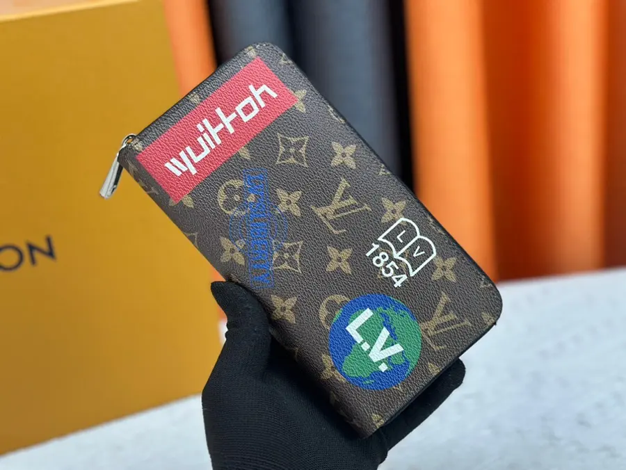 ルイ・ヴィトン（LOUIS VUITTON） ロングタイプ 長財布 メンズ｜新品 547E2CB3
